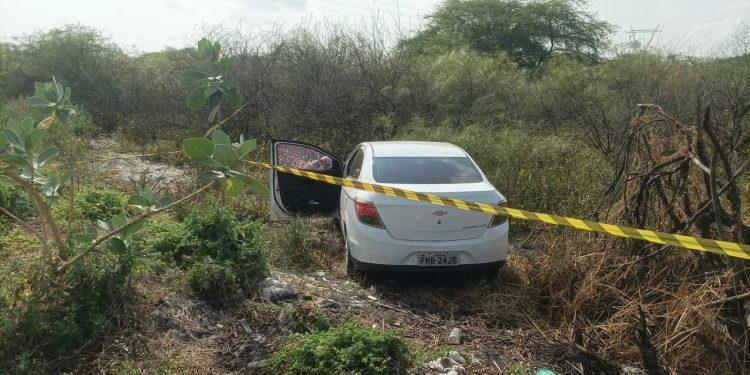 Motorista de aplicativo é encontrado morto em carro alvejado em Mossoró nesta quarta (14)