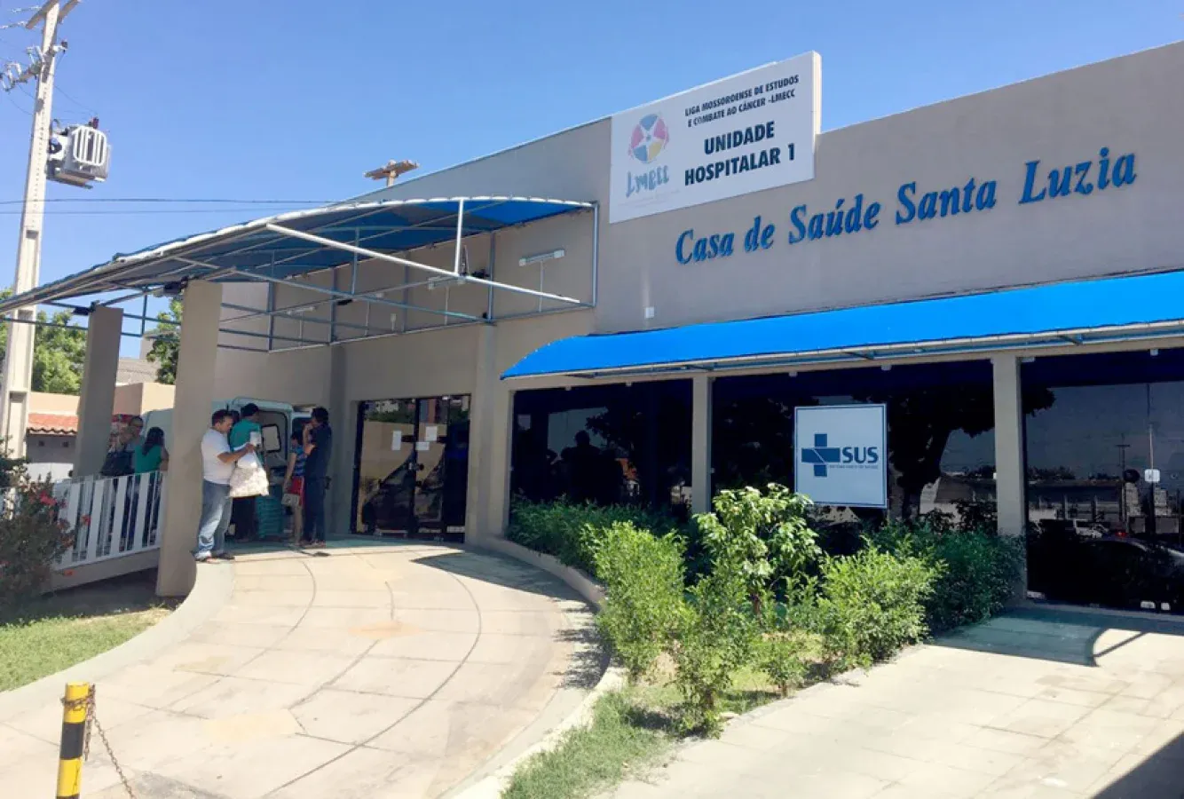 Alunos da EJA em Mossoró criam pulverizador agrícola solar de baixo custo