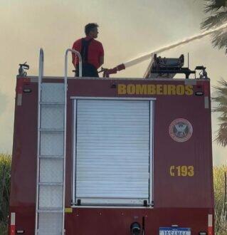Corpo de Bombeiros intensifica combate a incêndios em vegetação no RN após aumento de ocorrências