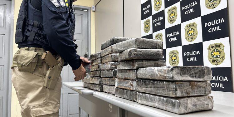 PRF apreende 27 quilos de cocaína escondidos em caixa de som na BR-304 nesta quarta (15)