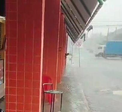 Secretaria de Infraestrutura de Mossoró esclarece alagamentos em equipamentos públicos após chuvas