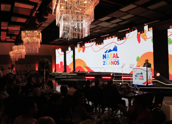 Governadora Fátima Bezerra é homenageada em noite de celebração do turismo potiguar