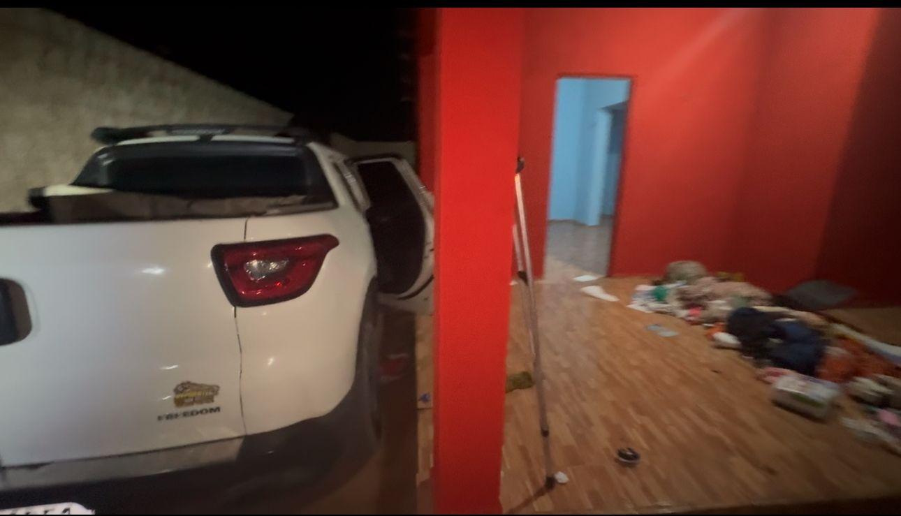 Polícia apreende drogas e veículo usado no tráfico em Serra do Mel