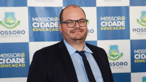 Mossoró paga acima do piso nacional a professores com salário inicial de R$ 5.532