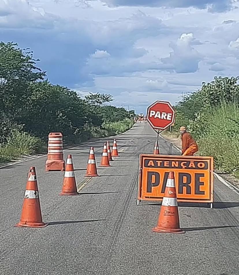 DNIT inicia operação tapa-buracos na BR-405, em São Francisco do Oeste
