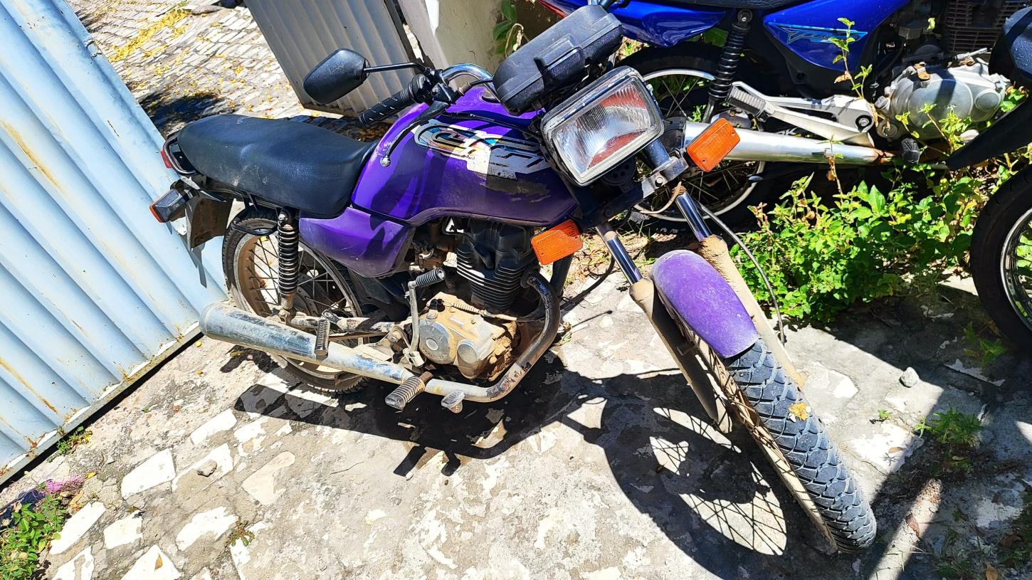 Polícia Militar recupera motocicleta furtada na BR-405 em Apodi