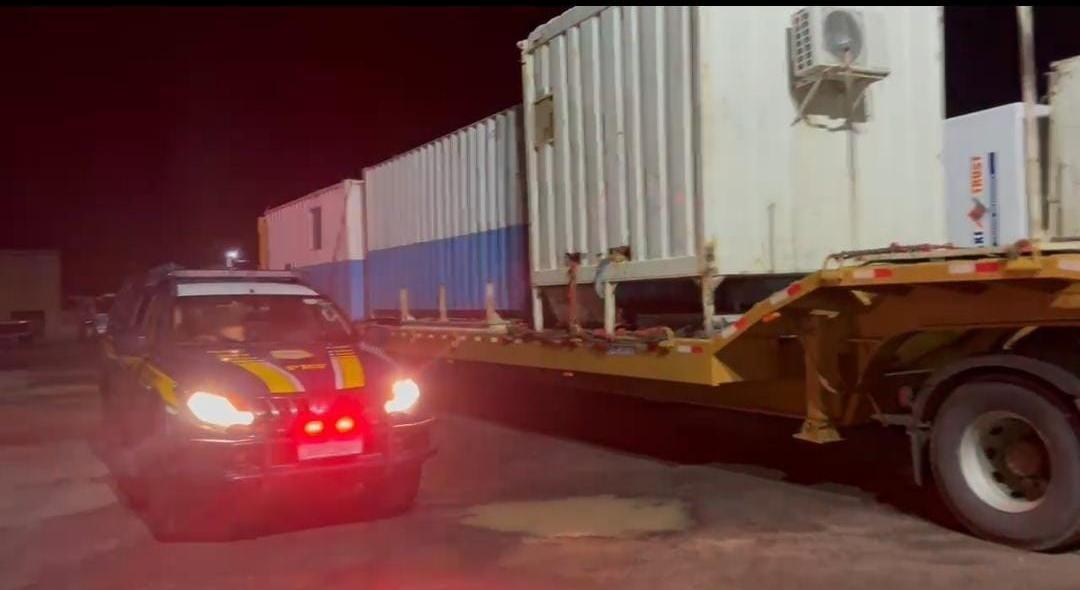 Polícia Rodoviária Federal apreende semirreboque com sinais adulterados em São José de Mipibu