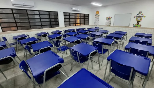 Alunos do ensino médio do RN poderão passar de ano mesmo com reprovação em até seis disciplinas