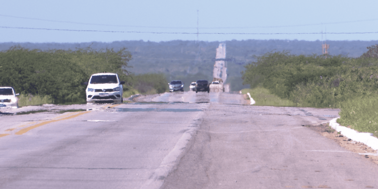 DNIT anuncia remoção de publicidades irregulares às margens das BRs no Rio Grande do Norte