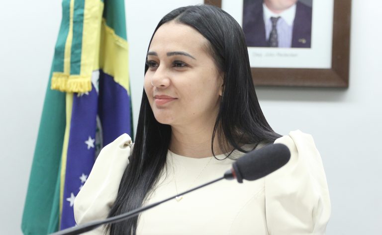 Comissão aprova regras contra a discriminação de pessoas idosas e com deficiência por planos de saúde