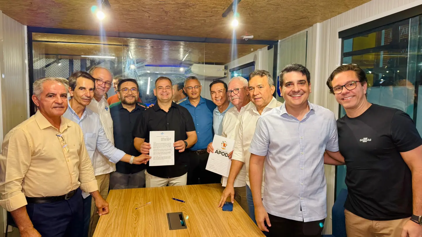 Prefeito Sabino participa da inauguração da Loja do Empreendedor em Apodi e firma parceria com SEBRAE