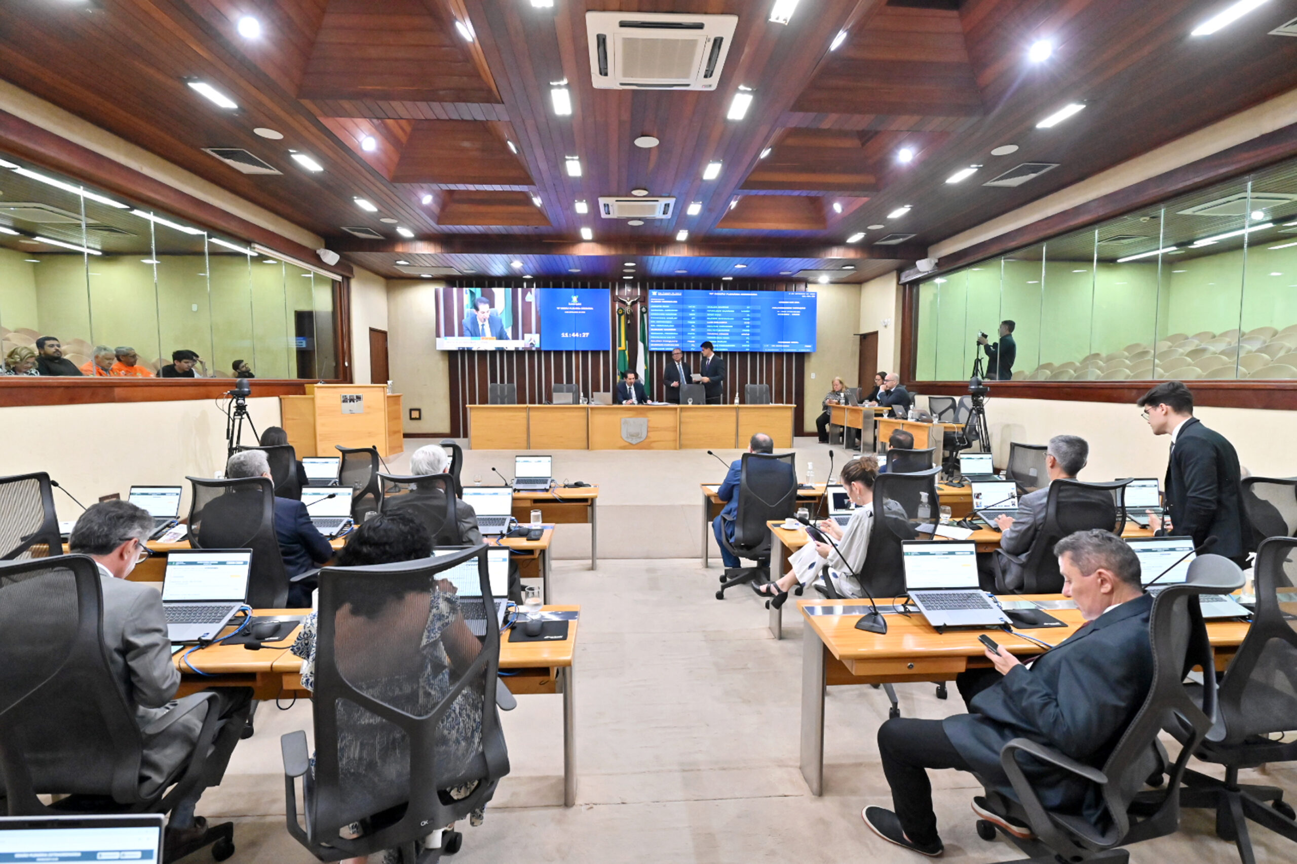 Comissão aprova uso de recursos de multas de trânsito para custear CNH de pais de pessoas com deficiência