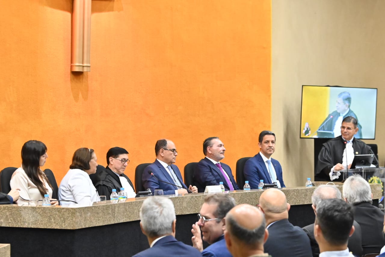 Comissão debate regulamentação do trabalho de transporte e entrega por aplicativo