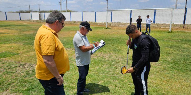 FNF realiza vistorias em estádios de Apodi, Serra do Mel e centro de treinamentos de Mossoró