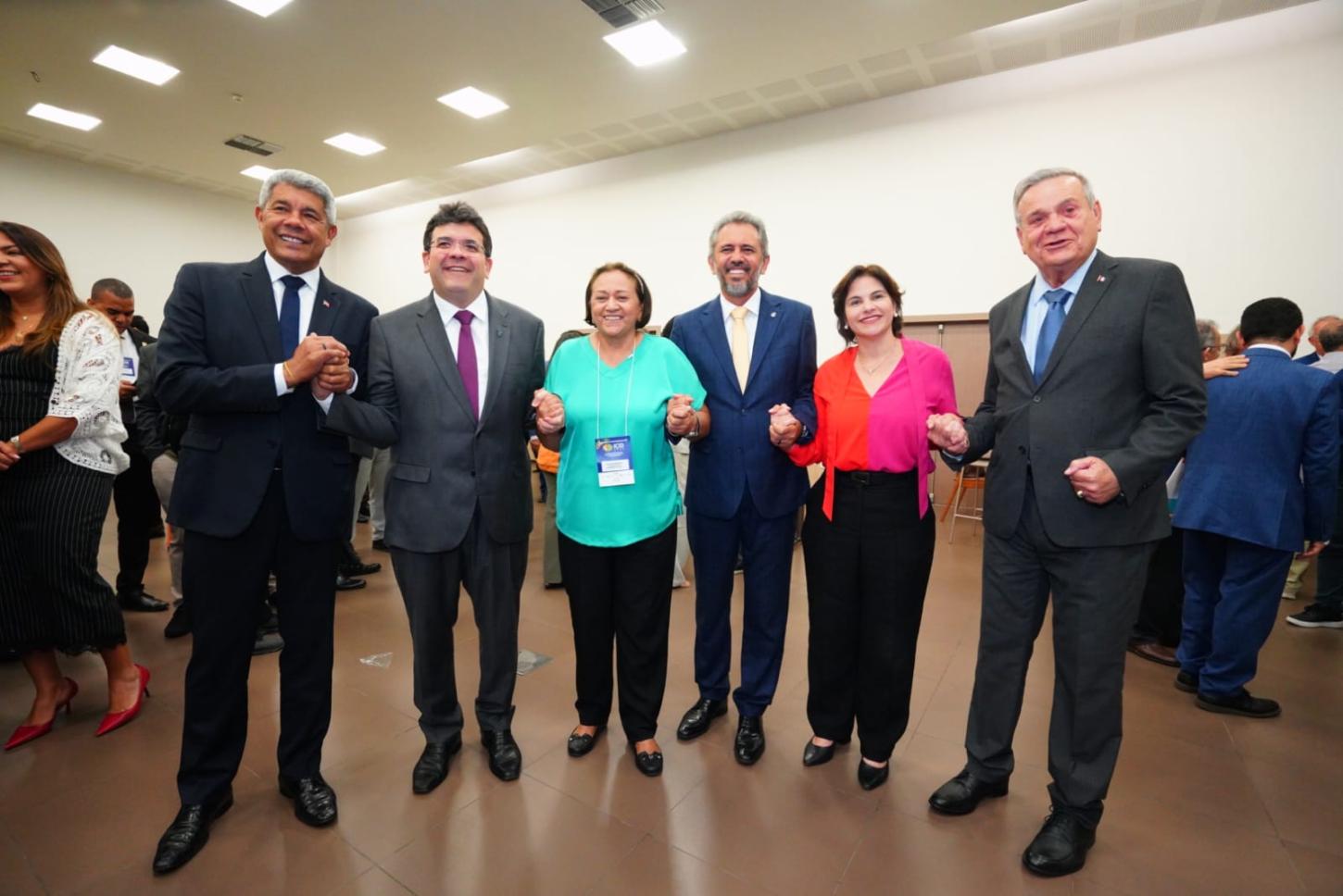 Governadores do Nordeste anunciam R$ 127,8 bilhões em projetos produtivos