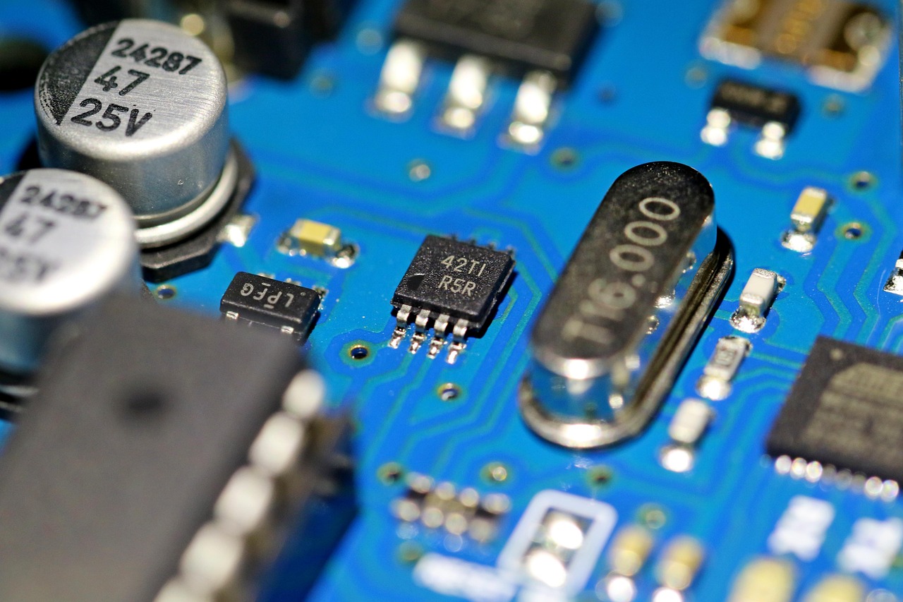 CI Expert abre inscrições para formar talentos em chips