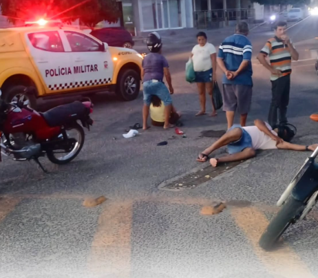 Colisão entre motocicletas deixa duas pessoas feridas em Pau dos Ferros