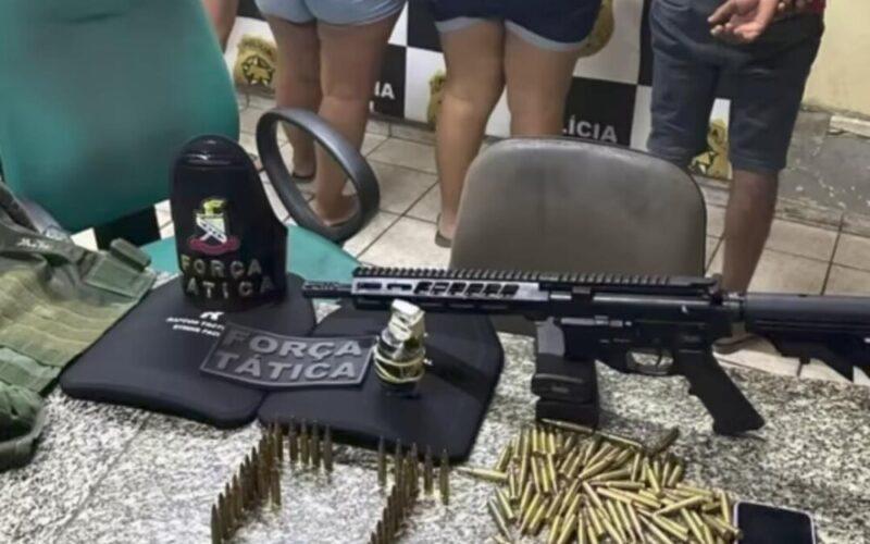 Polícia apreende arsenal de guerra durante operação na comunidade da Maísa em Mossoró