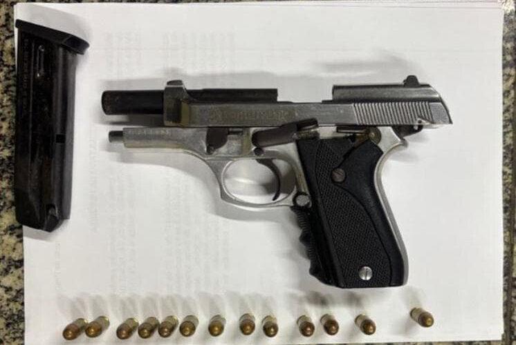 Jovem de 22 anos é detido com pistola e munições na zona rural de Mossoró