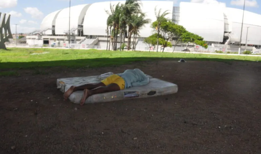 Número de pessoas em situação de rua no RN dobra em cinco anos e chega a 3,2 mil