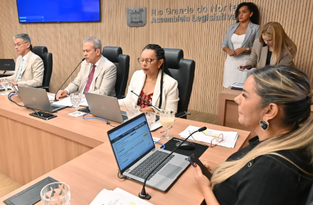 Comissão de Educação da ALRN encerra 2025 com mais de 400 projetos analisados