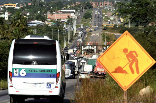 Detran orienta motoristas sobre regularização de placa de veículo perdida ou danificada