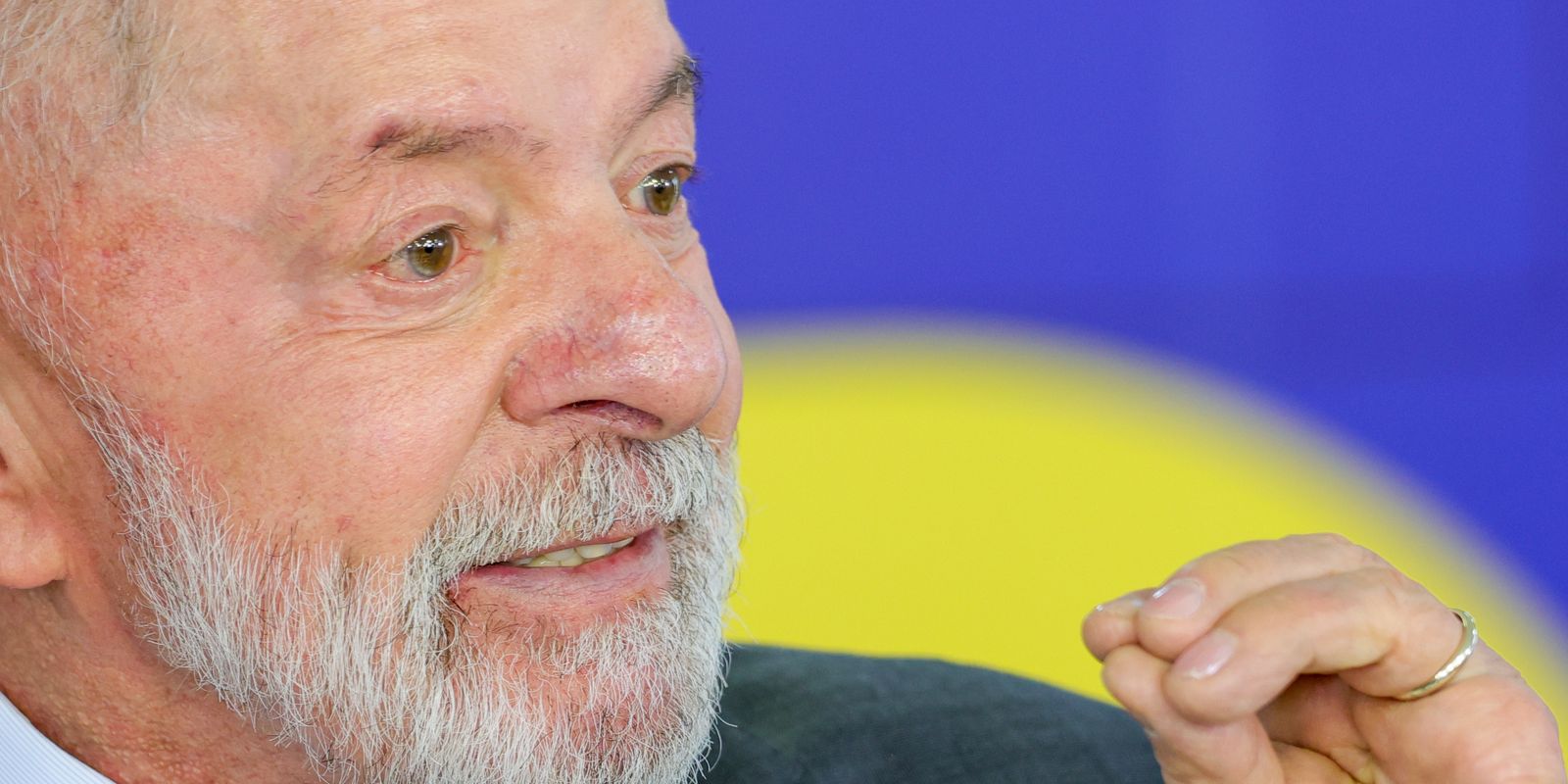 Lula apresenta recuperação satisfatória após cirurgia de catarata