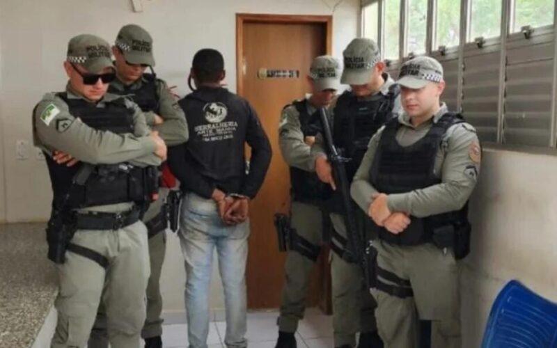 Ação da Polícia Militar resulta na captura de quatro foragidos em diferentes bairros de Pau dos Ferros