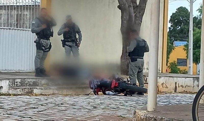 Adolescente é apreendido após tentar fugir da PM com moto sem placa em Mossoró