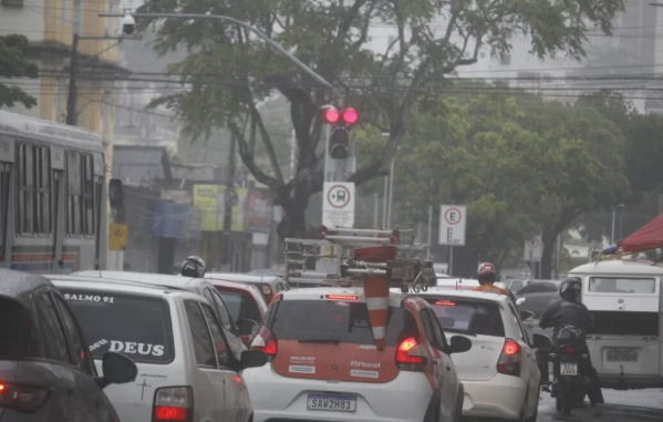 Inmet publica novo alerta de chuvas intensas para 153 cidades do RN