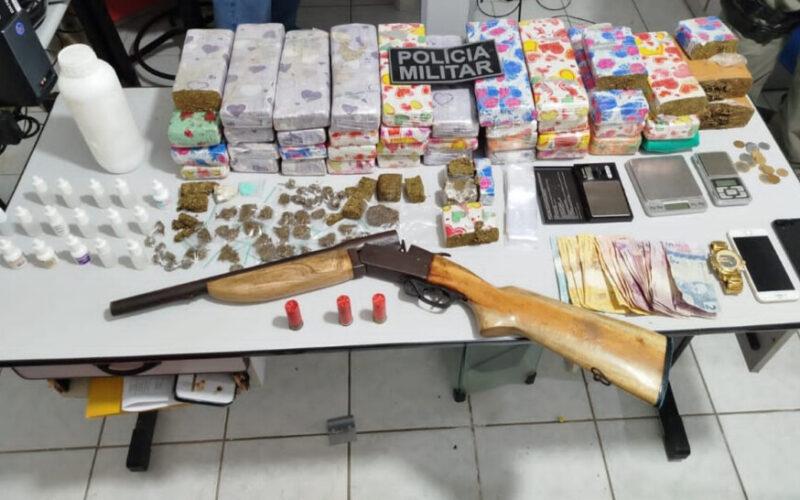 Operação da PM apreende mais de 26 kg de maconha e prende suspeito em Angicos