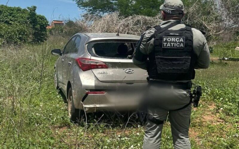 PM recupera carro roubado durante diligência no bairro Belo Horizonte em Mossoró
