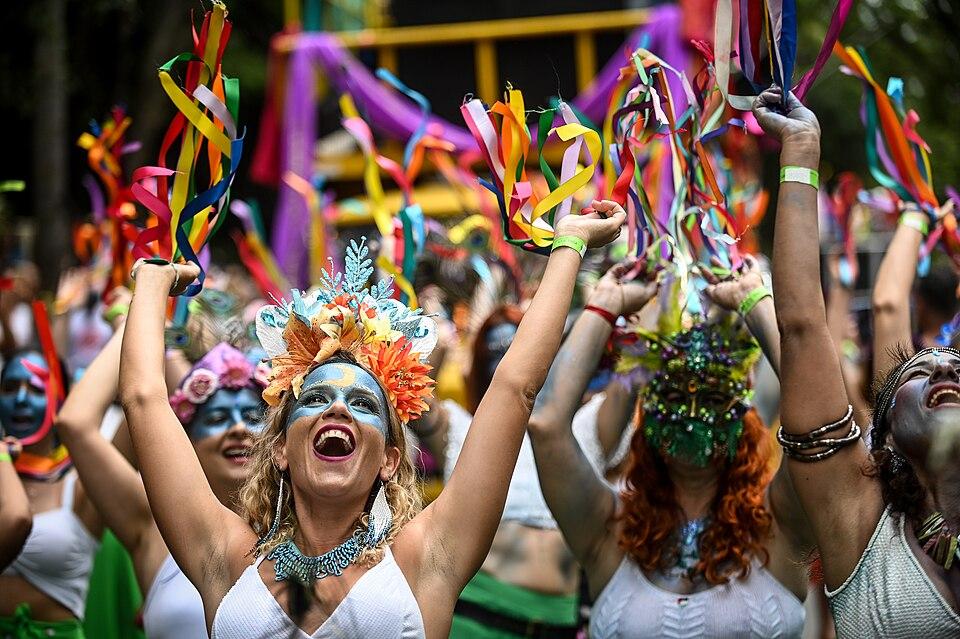 Prefeitura divulga orientações e regras de participação para o Carnaval FG Folia 2026 em Felipe Guerra