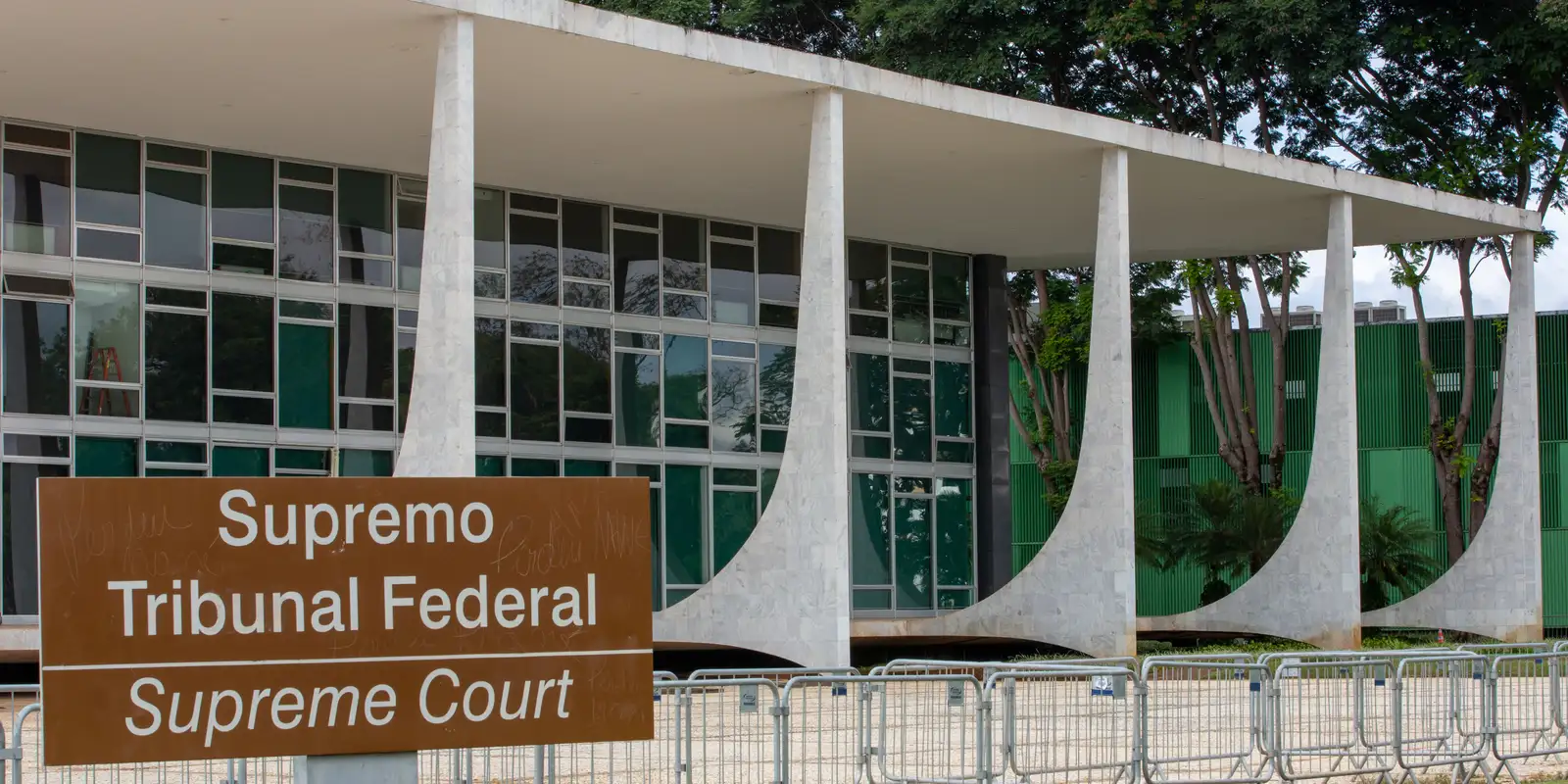 Senador solicita à PGR afastamento de Toffoli do caso Master