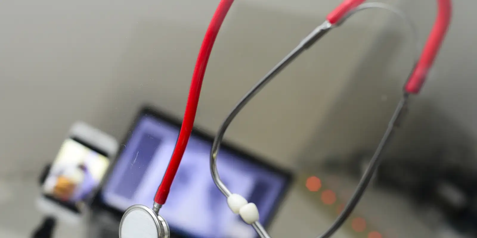 AgSUS e FMUSP oferecem mil vagas em curso gratuito de saúde digital