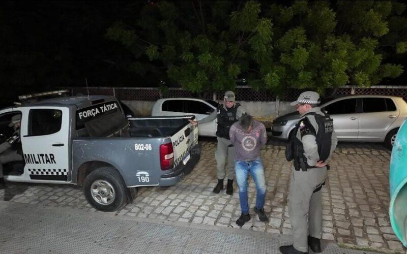 Força Tática prende foragido da Justiça da Paraíba que vivia com identidade falsa em Mossoró