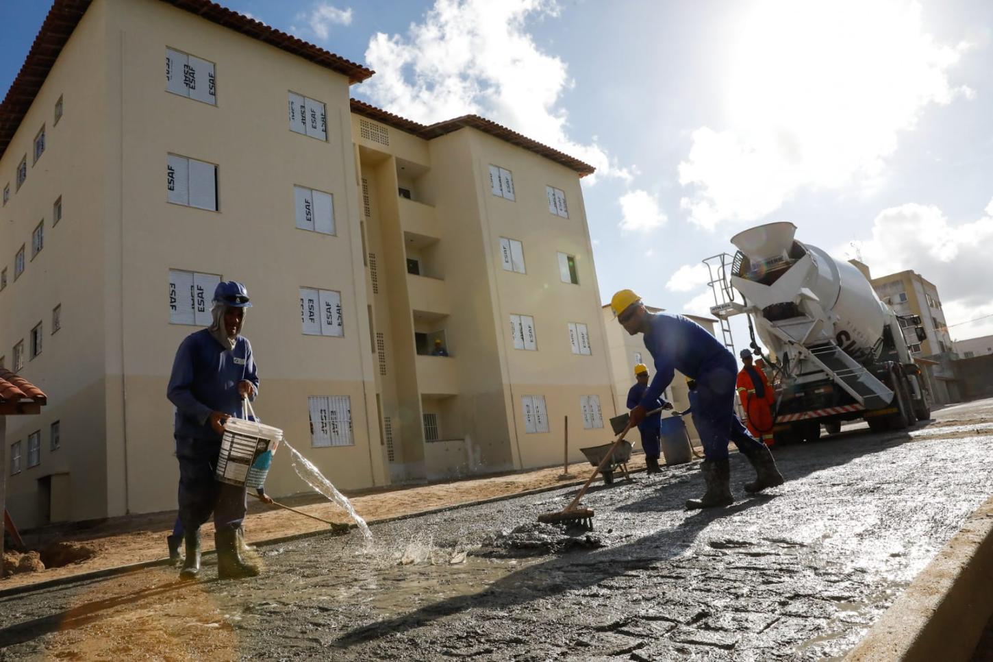 Governo do RN e Caixa avançam em política habitacional com foco em famílias vulneráveis