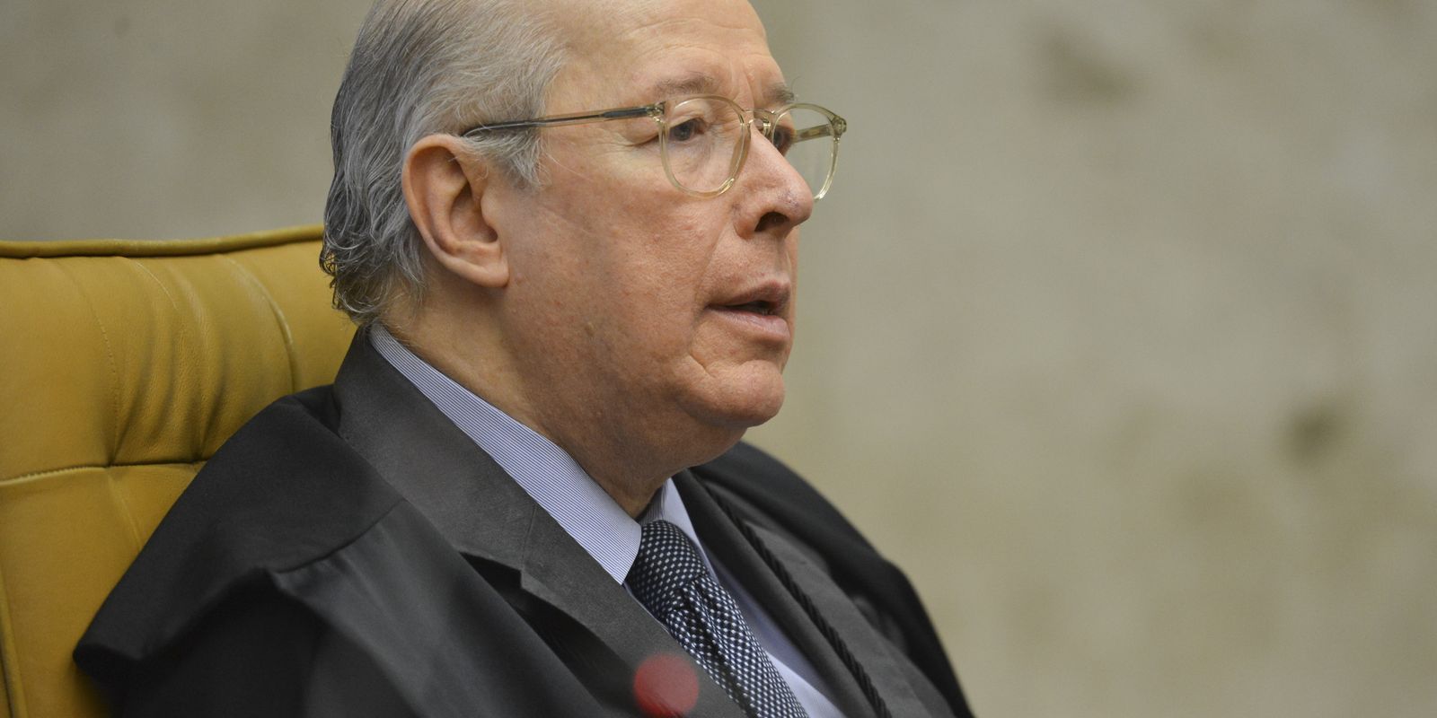 Celso de Mello aponta 'grave equívoco institucional' na decisão do Senado