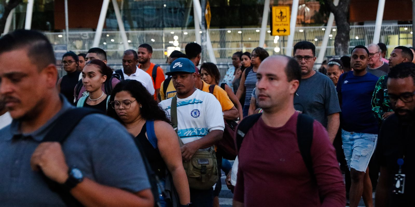 Desemprego no primeiro trimestre atinge 6,1%, o menor patamar já registrado no período