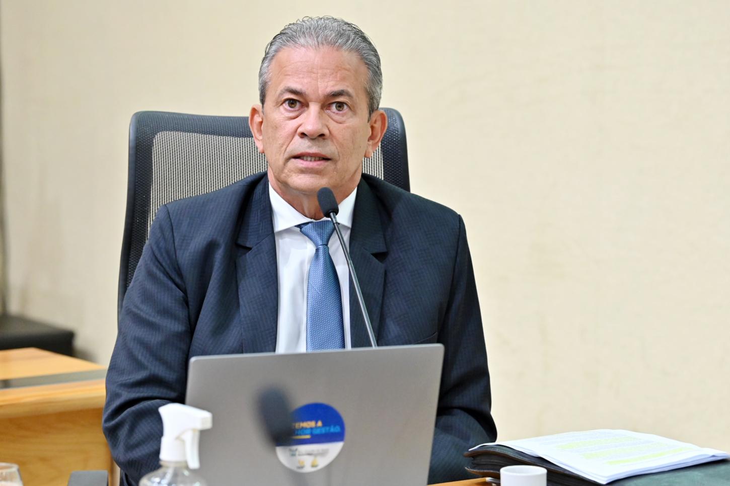 Hermano Morais alerta para riscos no setor de energias renováveis no RN
