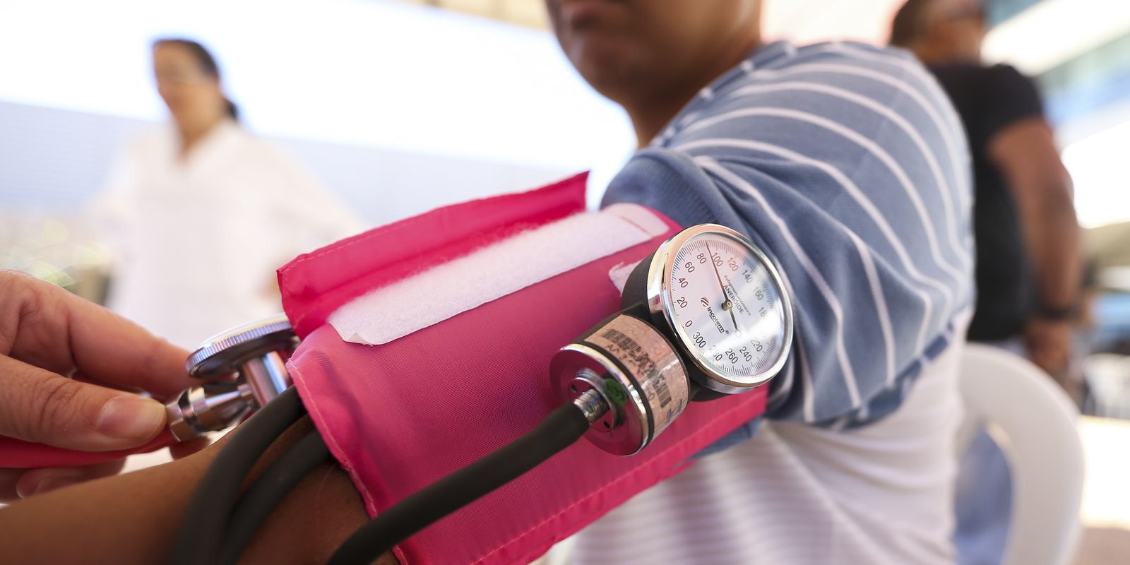 Hipertensão: a condição silenciosa e hereditária que exige mudança de hábitos