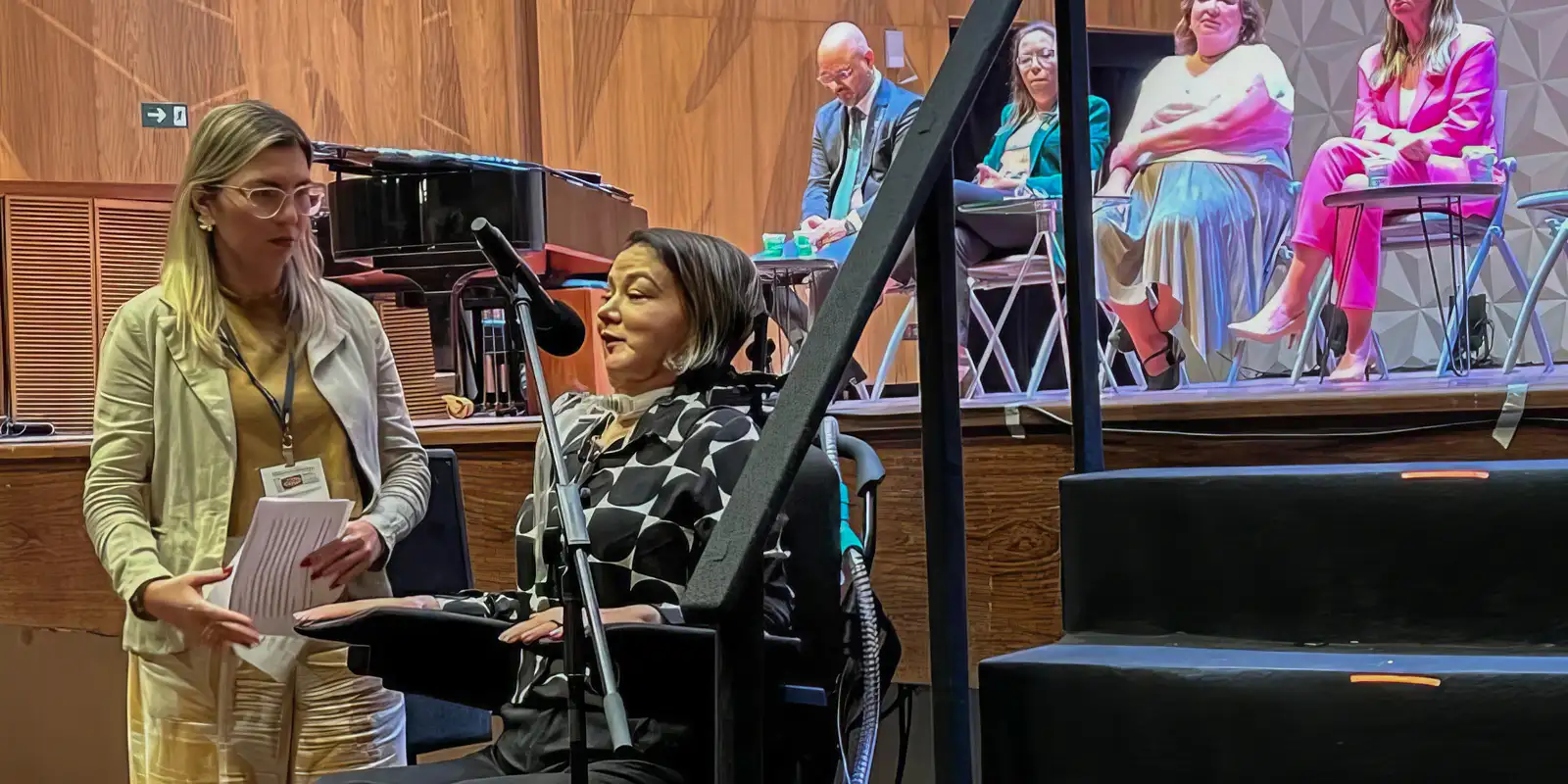 Vereadora Luciana Novaes, que ficou tetraplégica por bala perdida em 2003, morre no Rio