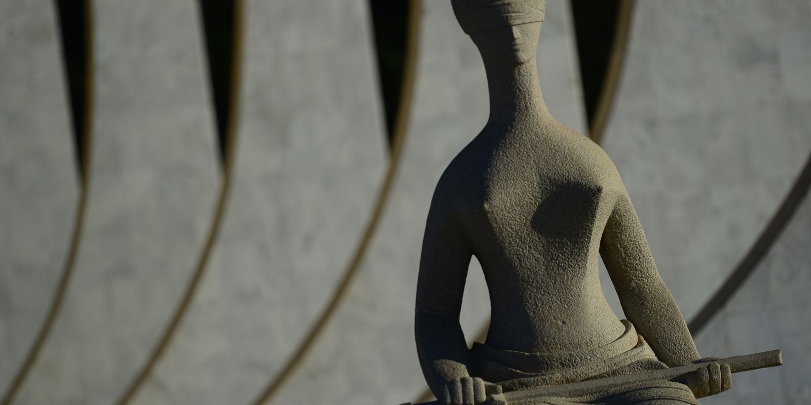 STF assegura piso salarial nacional a professores temporários