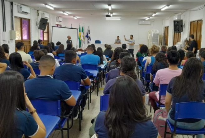Uern oferta cursinhos gratuitos para o Enem com bolsas em Mossoró e Assú