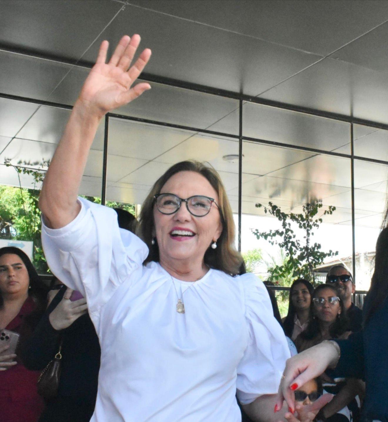 Zenaide Maia aparece em mais uma pesquisa entre os eleitos ao Senado no RN