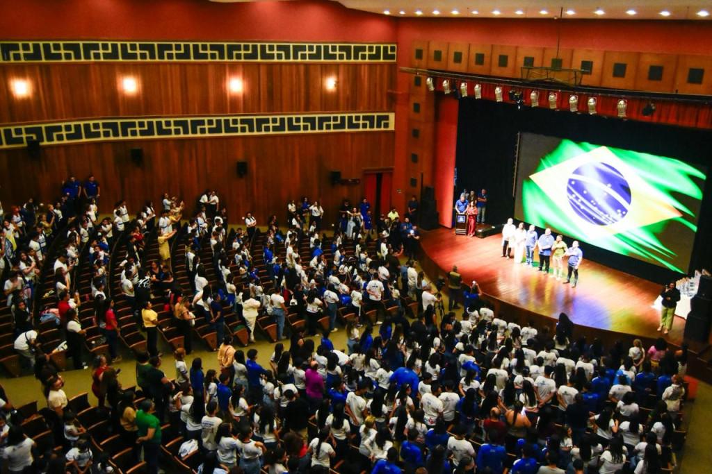 Alunos e professores são premiados por destaque na Fecirme em Mossoró