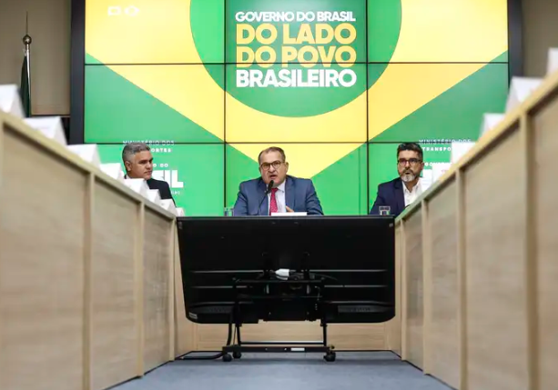 Governo lança plataforma que facilita acesso à CNH em todo o país