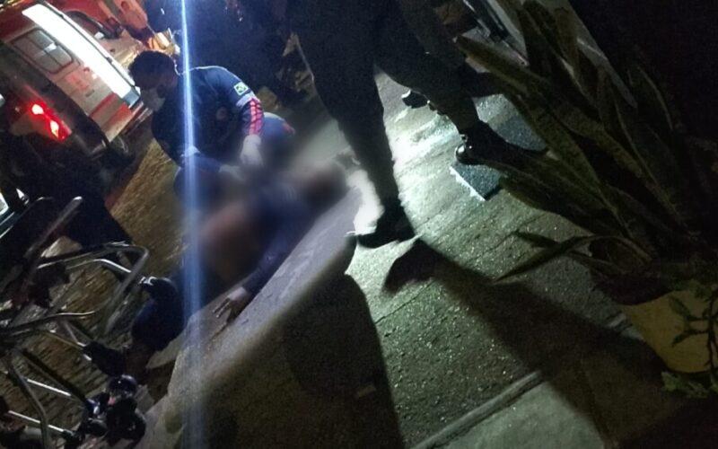 Jovem é baleado no bairro Aeroporto II, em Mossoró