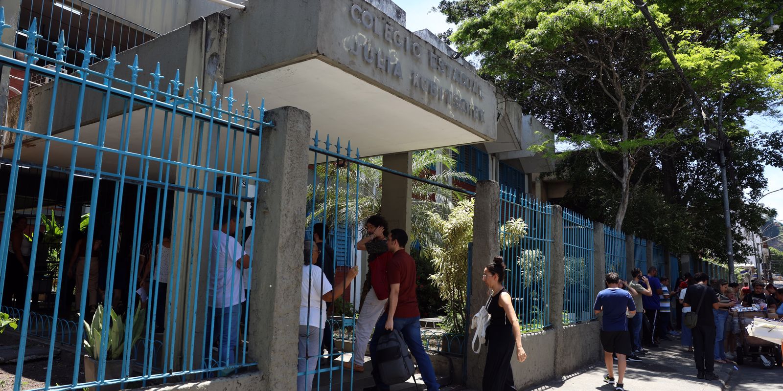 Prazo final se aproxima para DF, estados e municípios aderirem à Prova Nacional Docente de 2026
