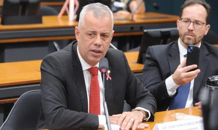 Comissão aprova suspensão de financiamentos rurais em Roraima devido à seca e a incêndios